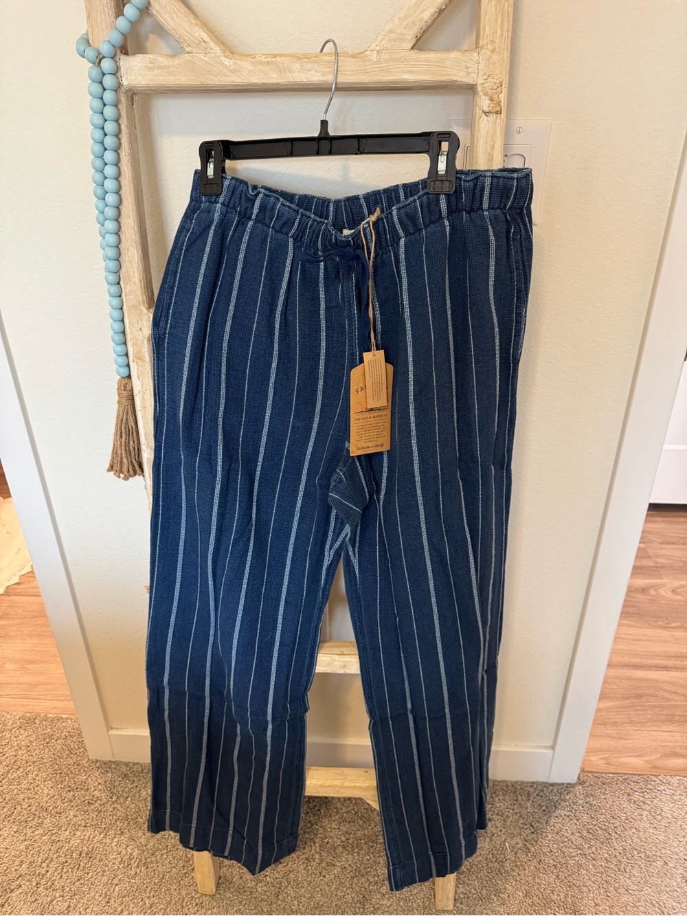 Faherty Navy Blue Striped Wide Leg laidback island tide pant